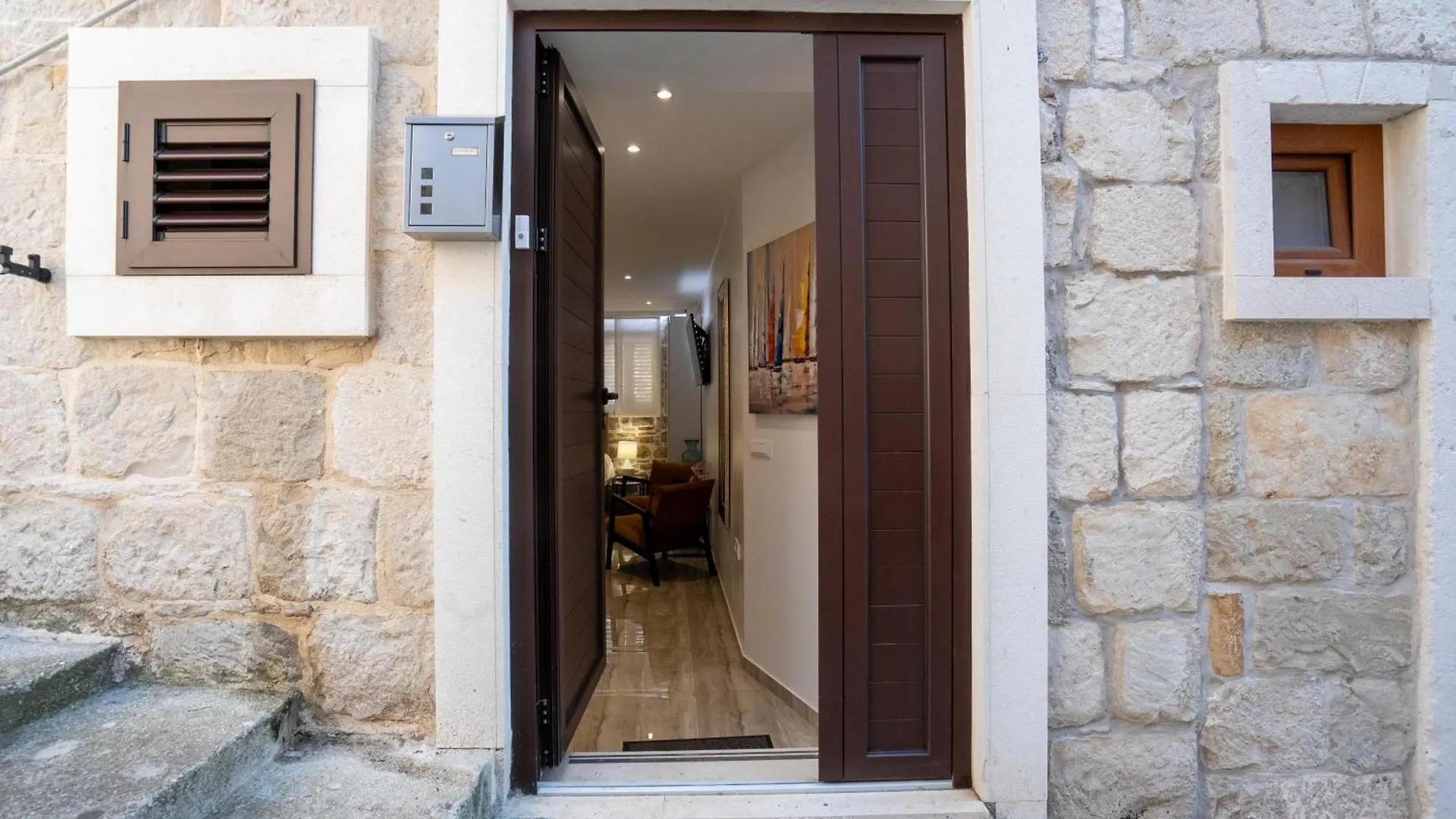 Apartment Studio Apartman Andi Split